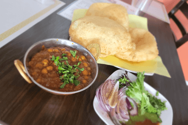 Choley Bhature